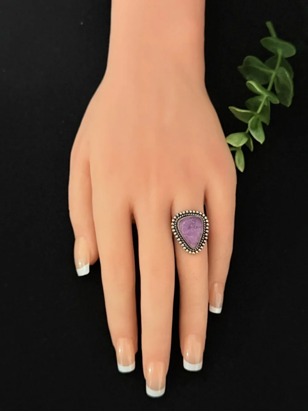 Purple‎ Teardrop Stone Silver 925 Beaded Ring